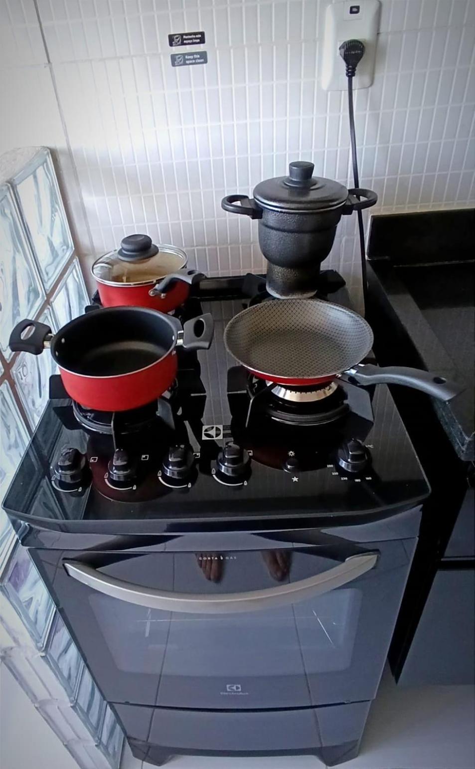 Apartamento Ape 7km Aeroporto Salvador - 3 Min Metro - Wifi